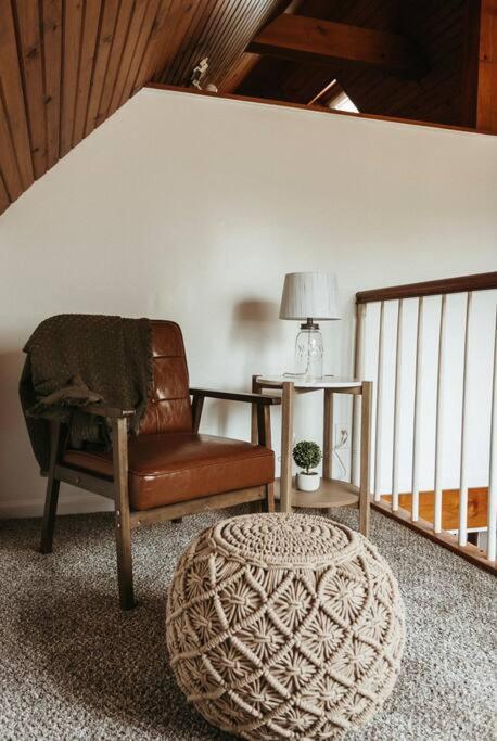 Bluebird Cottage, Walking Distance To Fairgrounds Хътчинсън Екстериор снимка